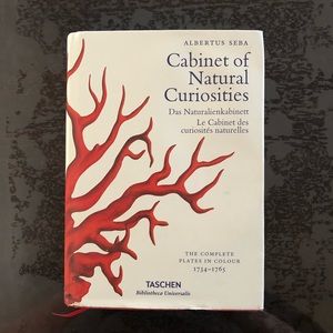 Cabinet of Natural Curiosities by Albertus Seba book